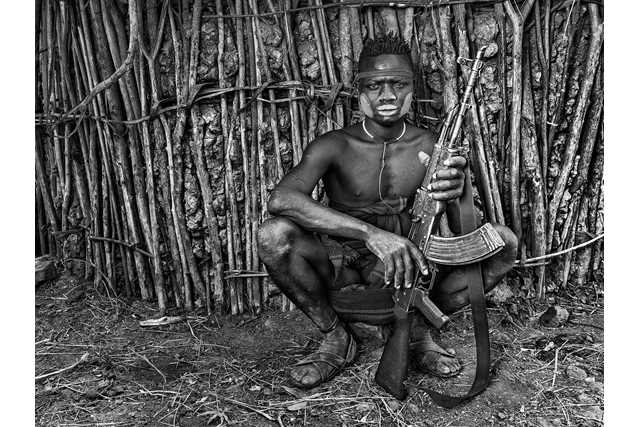 young mursi man
